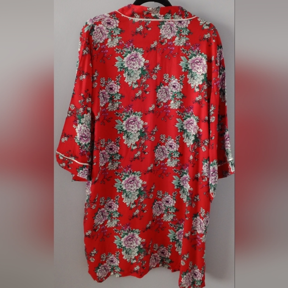 Floral Red Kimono Robe - Picture 5 of 7